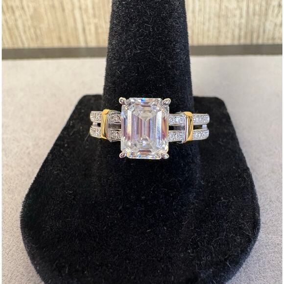 None and/or Unknown Jewelry - 3+ct VVS1 D Graded Moissanite, 75% 18k White Gold 2 Tone Sz9